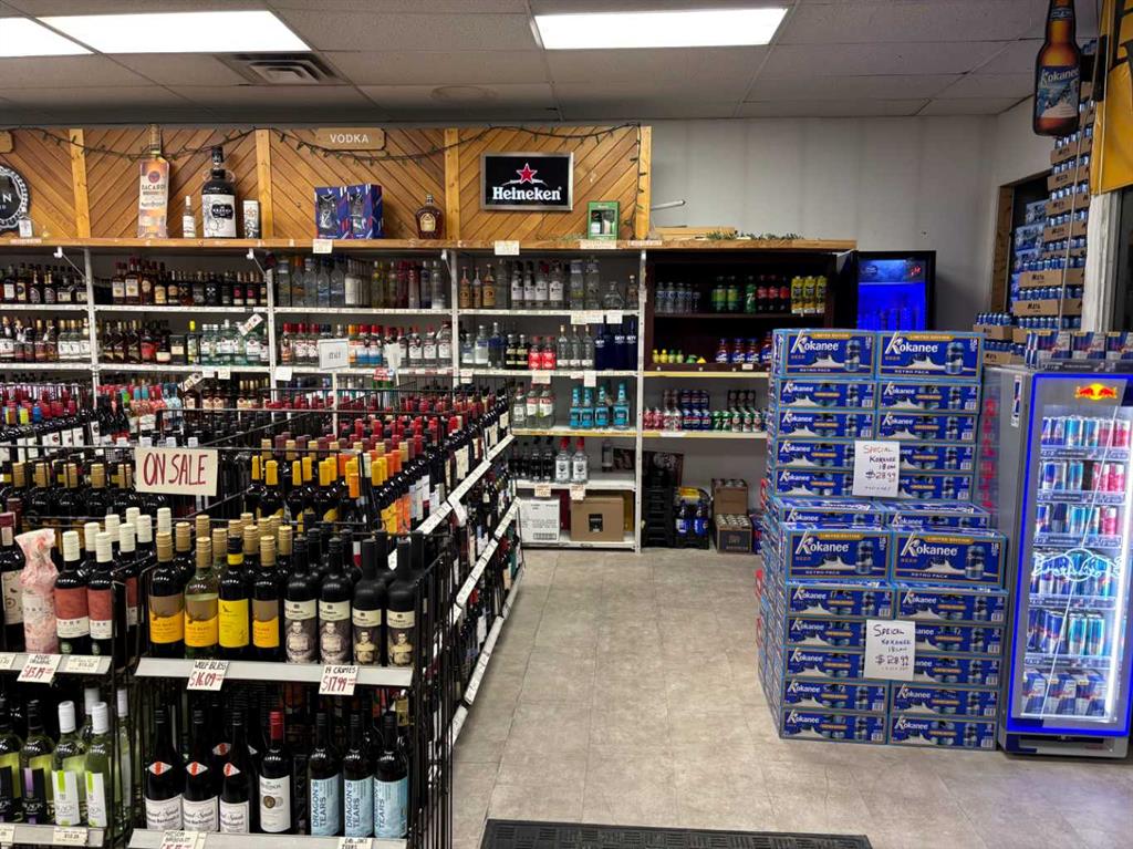 Picture of 428 16 Avenue NE, Calgary Real Estate Listing