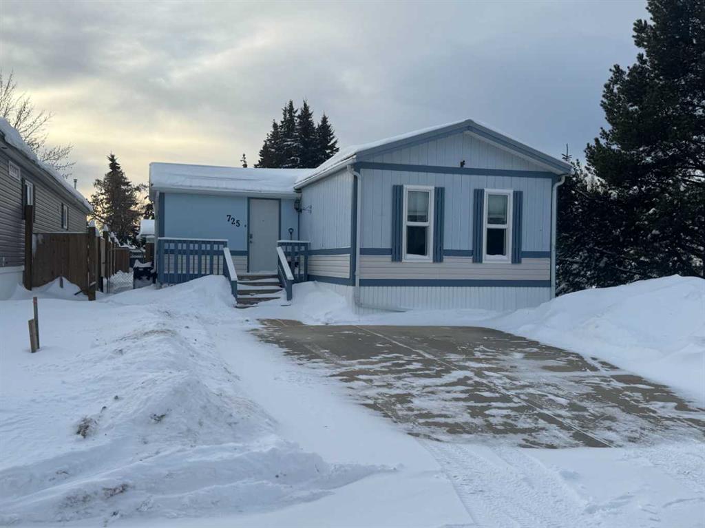 Picture of 725 6 Avenue NW, Slave Lake Real Estate Listing