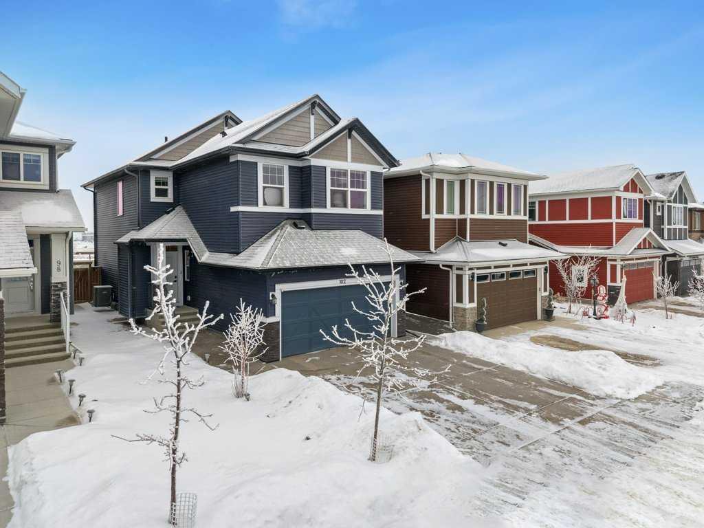 Picture of 102 Creekside Way SW, Calgary Real Estate Listing