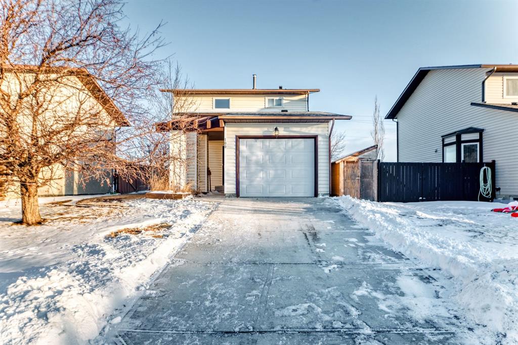 Picture of 100 Beddington Circle NE, Calgary Real Estate Listing