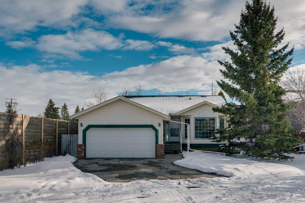 Picture of 12 Hawkland Crescent NW, Calgary Real Estate Listing