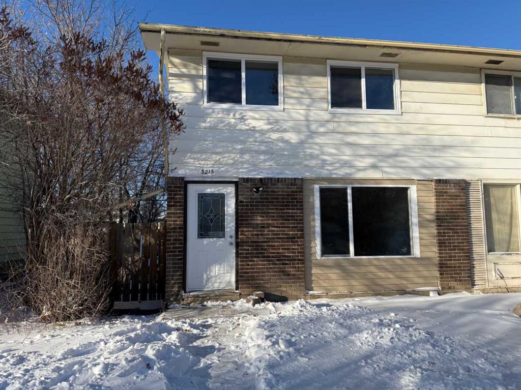 Picture of 3215 Doverville Crescent SE, Calgary Real Estate Listing