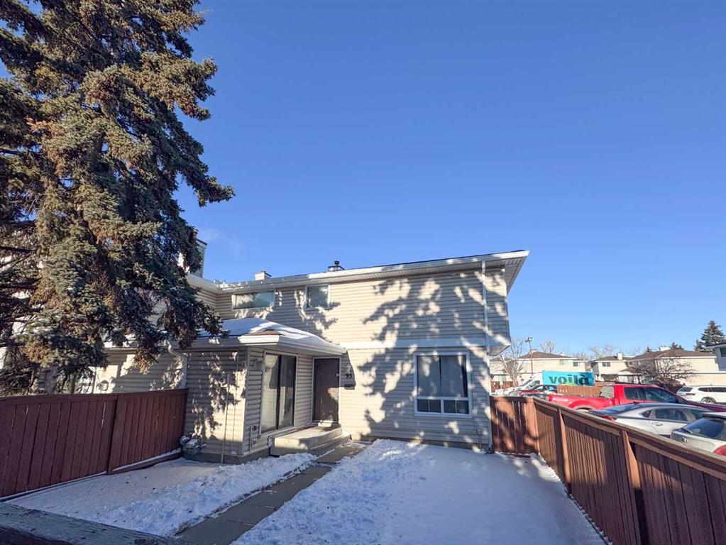 Picture of 93, 1155 Falconridge Drive NE, Calgary Real Estate Listing