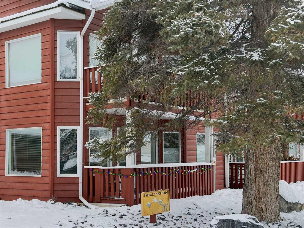 Picture of 3, 717 7th Street E, Canmore Real Estate Listing