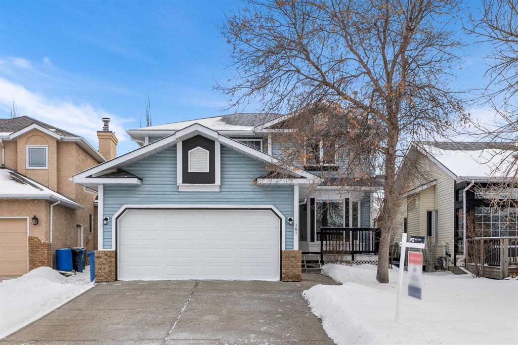 Picture of 161 Douglasbank Way SE, Calgary Real Estate Listing