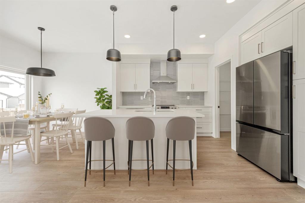 Picture of 82 Miners Road W, Lethbridge Real Estate Listing