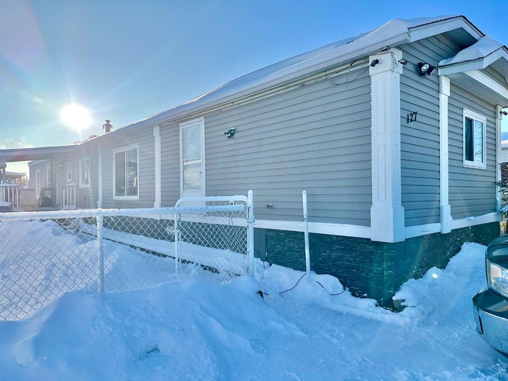 Picture of 127 Hillpark Mobile Home Park  , Whitecourt Real Estate Listing