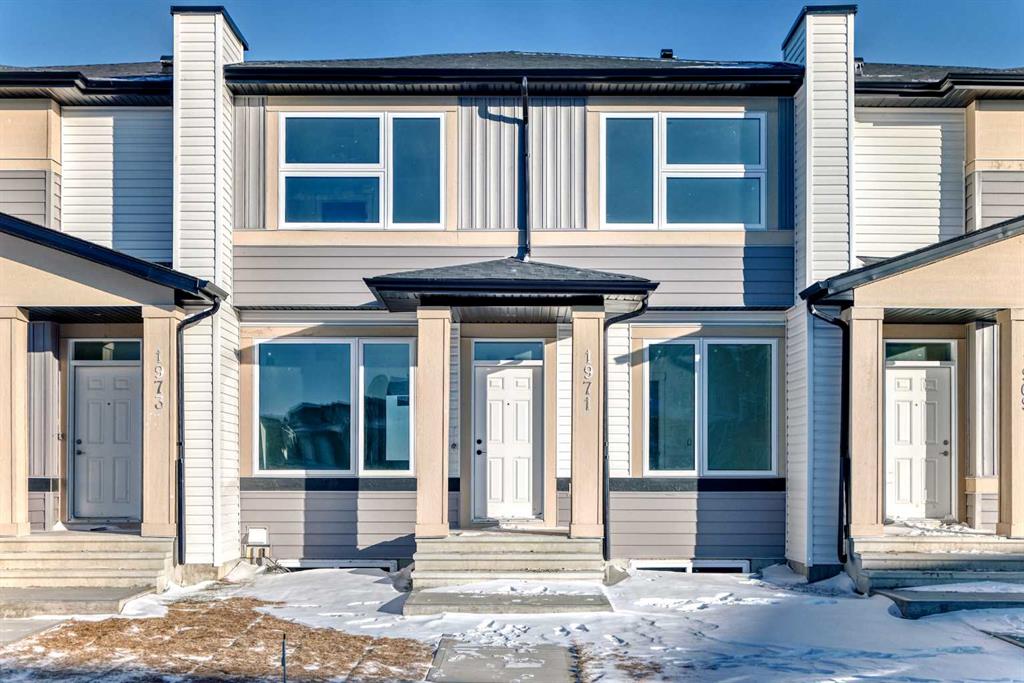 Picture of 1971 McCaskill Drive , Crossfield Real Estate Listing