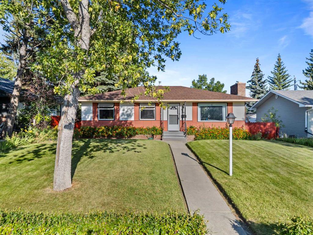 Picture of 2220 38 Street SW, Calgary Real Estate Listing