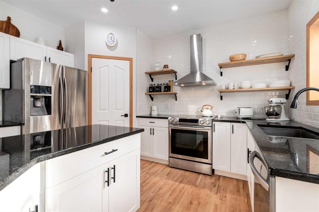 Picture of 13 Bow Ridge Link , Cochrane Real Estate Listing