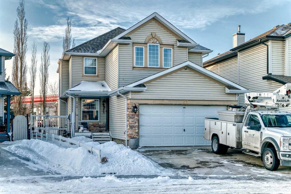 Picture of 33 Citadel Estates Terrace NW, Calgary Real Estate Listing