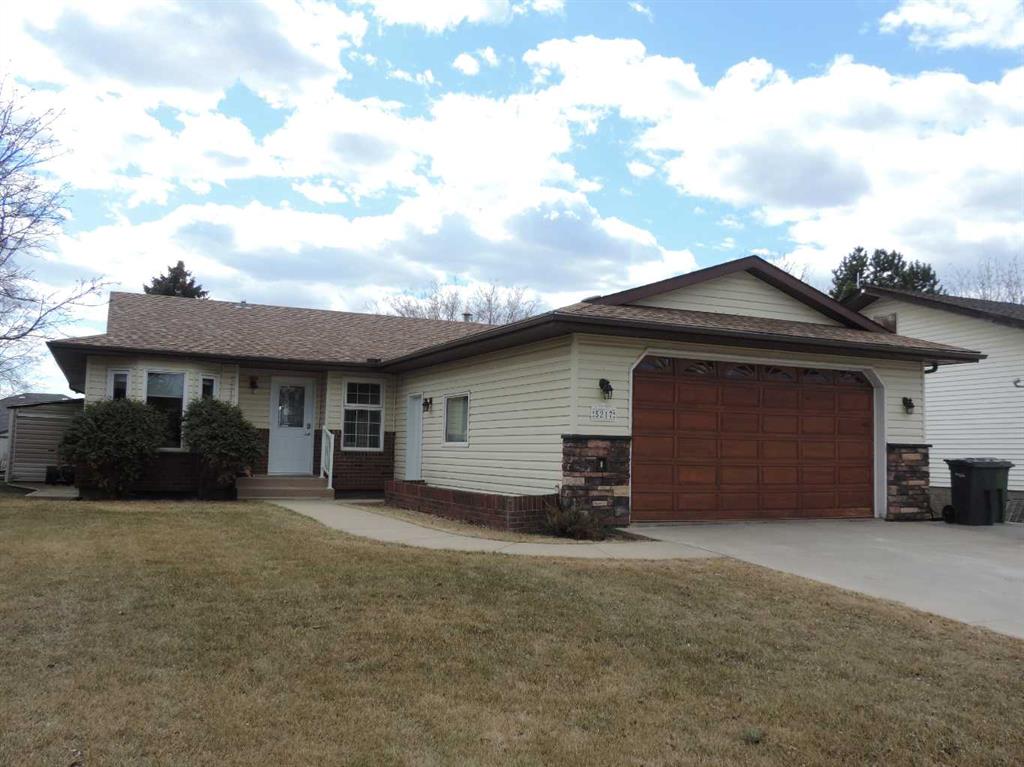 Picture of 5217 46 Avenue , Rimbey Real Estate Listing