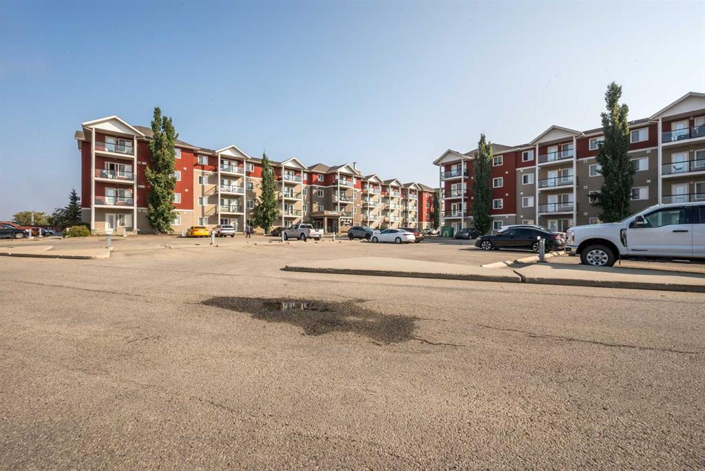 Picture of 114, 9810 96 Street , Grande Prairie Real Estate Listing