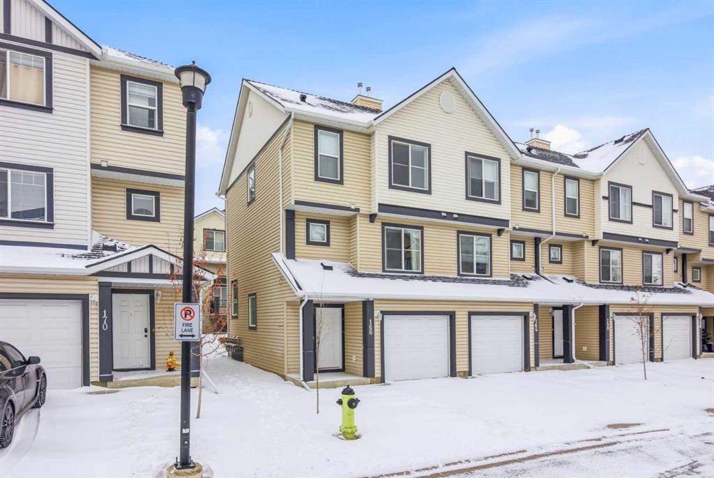Picture of 166 Everhollow Heights SW, Calgary Real Estate Listing