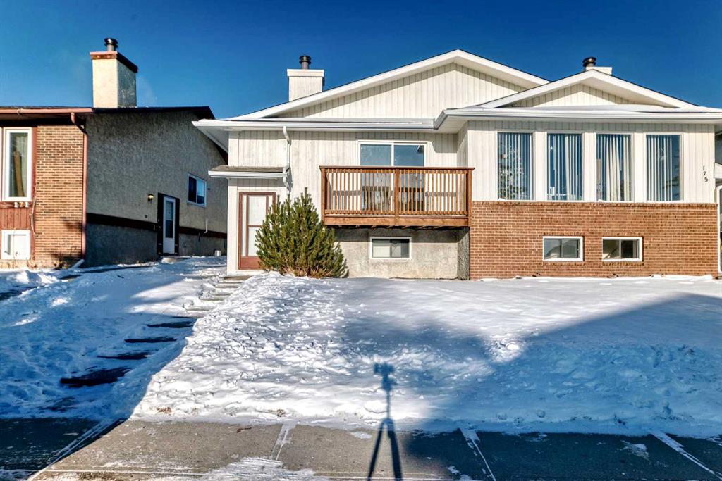 Picture of 173 Castlebrook Way NE, Calgary Real Estate Listing