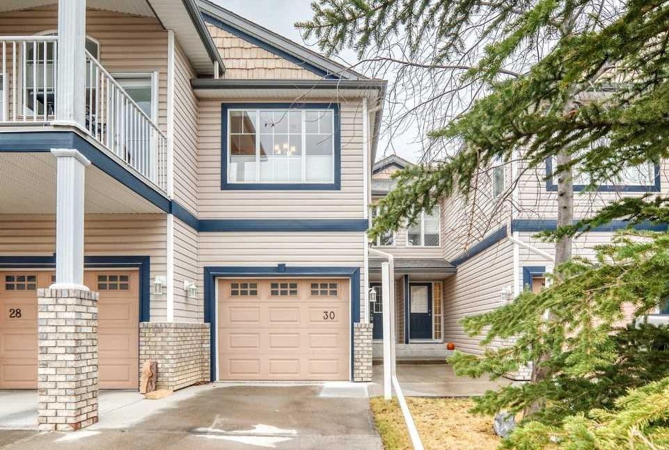 Picture of 30 Citadel Estates Manor NW, Calgary Real Estate Listing