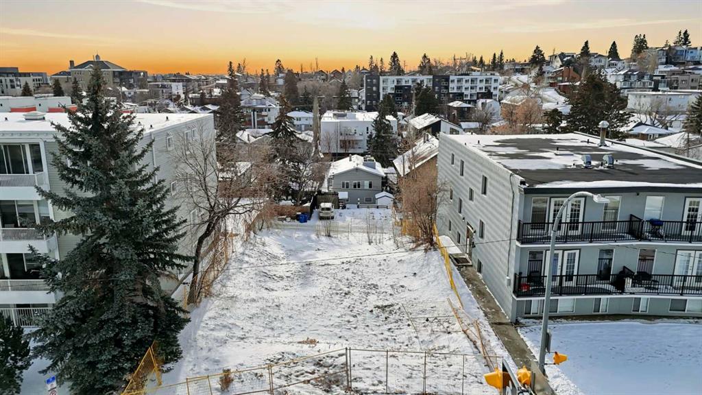 Picture of 1819 26 Avenue SW, Calgary Real Estate Listing