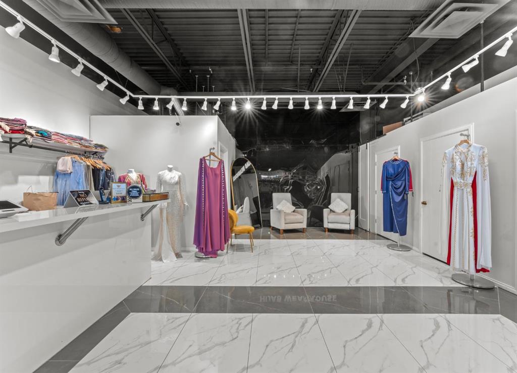 Picture of 3131 27 Street NE, Calgary Real Estate Listing