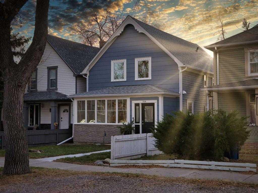 Picture of 308 7A Avenue S, Lethbridge Real Estate Listing