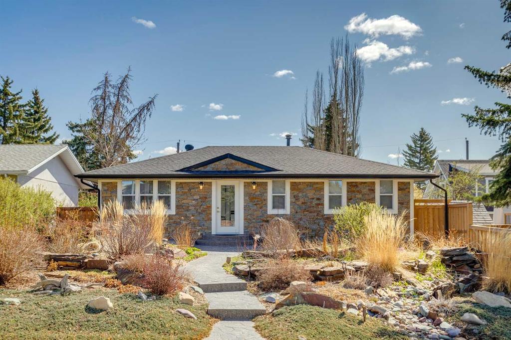 Picture of 3140 46 Street SW, Calgary Real Estate Listing