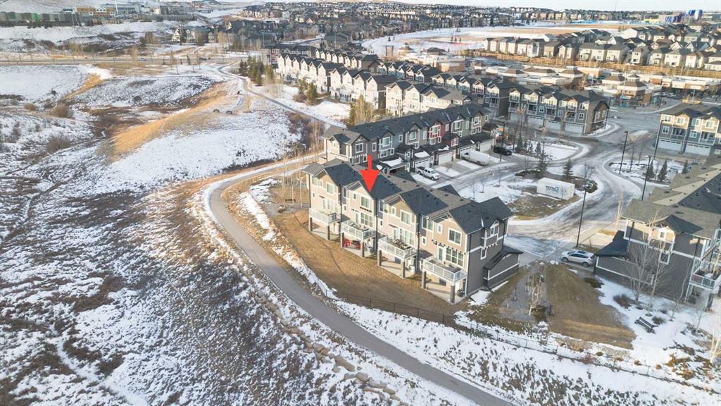 Picture of 78 Nolan Hill Heights NW, Calgary Real Estate Listing