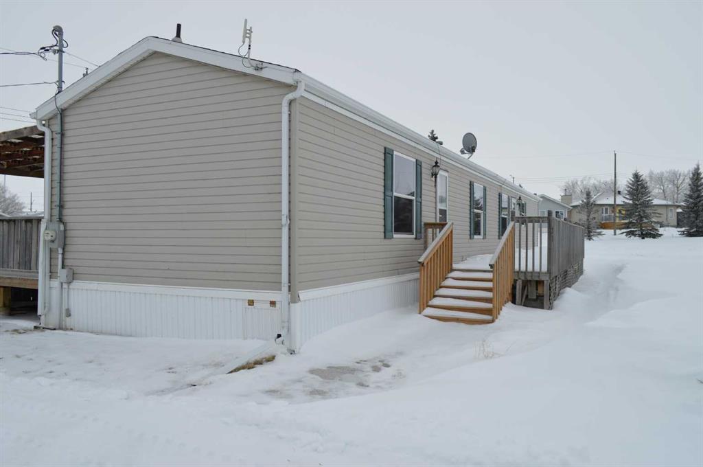 Picture of 21 Sifton Crescent , Lougheed Real Estate Listing