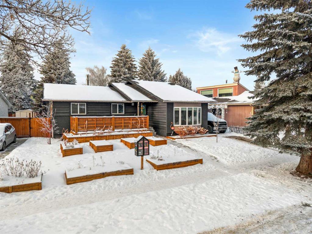 Picture of 14847 Deer Run Drive SE, Calgary Real Estate Listing