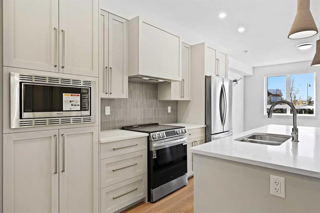 Picture of 1116, 520 Reynolds Avenue SW, Airdrie Real Estate Listing