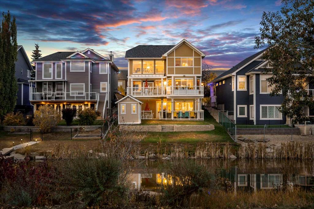 Picture of 935 Bayside Drive SW, Airdrie Real Estate Listing