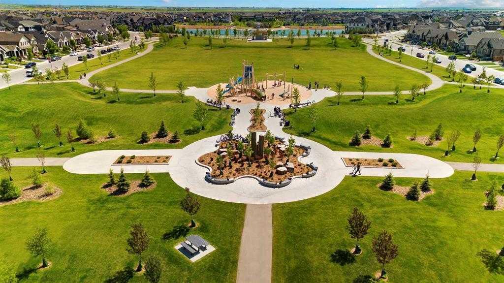 Picture of 607 Mahogany Road SE, Calgary Real Estate Listing