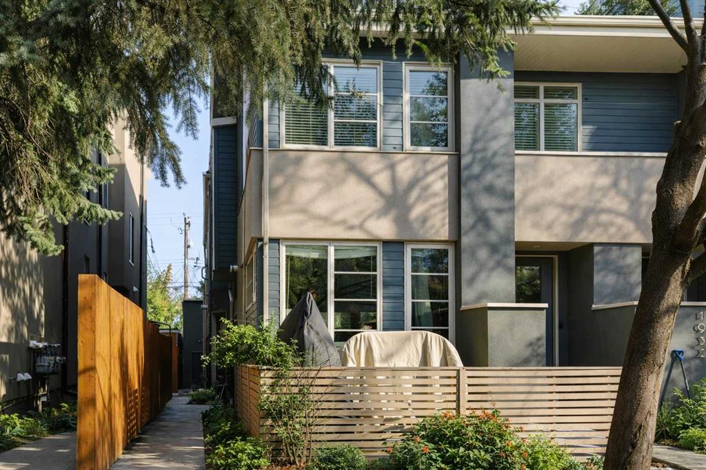 Picture of 2, 1930 36 Street SW, Calgary Real Estate Listing