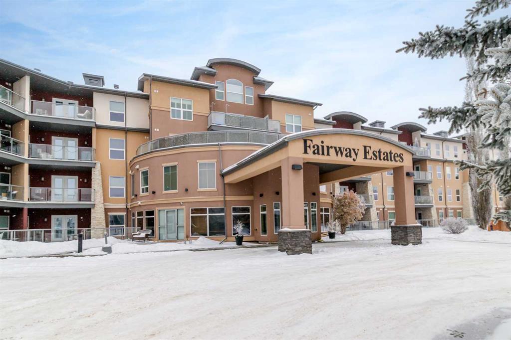 Picture of 307, 5040 53 Street , Sylvan Lake Real Estate Listing