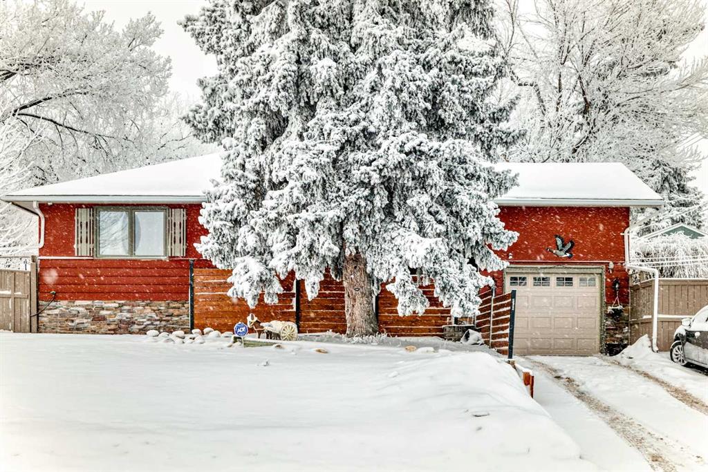 Picture of 5923 Thorncliffe Drive NW, Calgary Real Estate Listing