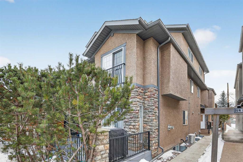 Picture of 2, 3423 5 Avenue NW, Calgary Real Estate Listing