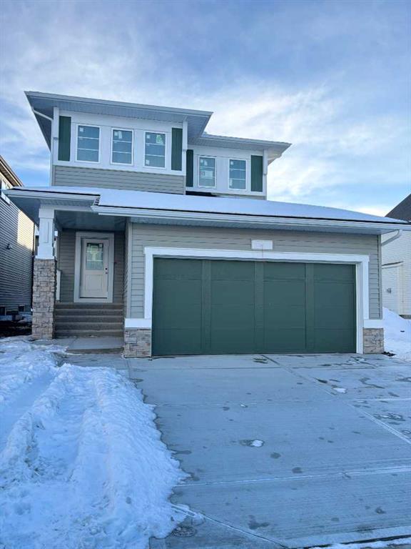 Picture of 921 Chinook Winds Meadow SW, Airdrie Real Estate Listing