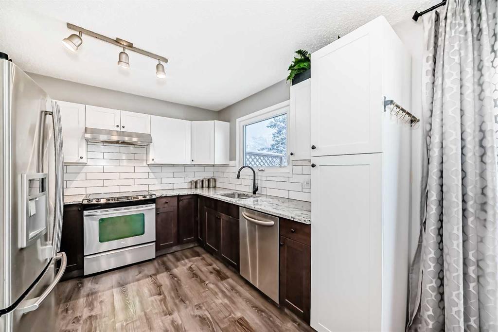 Picture of 238 Berwick Drive NW, Calgary Real Estate Listing