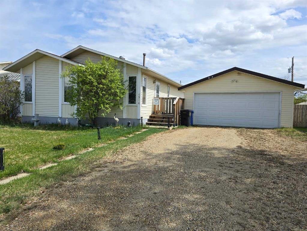 Picture of 4314 54 Street , Grimshaw Real Estate Listing