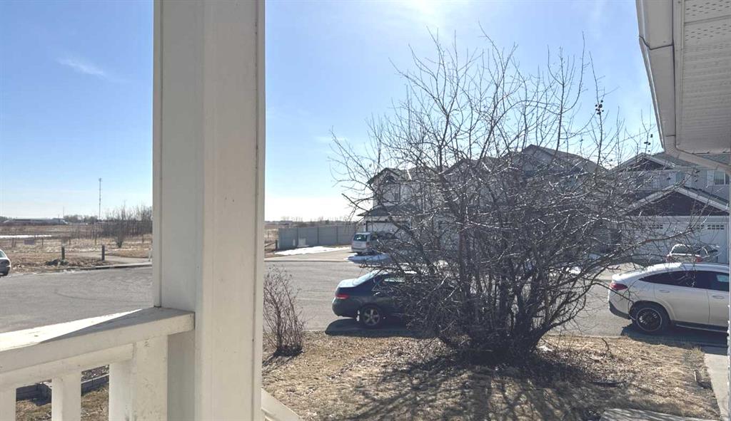 Picture of 244 Los Alamos Place NE, Calgary Real Estate Listing