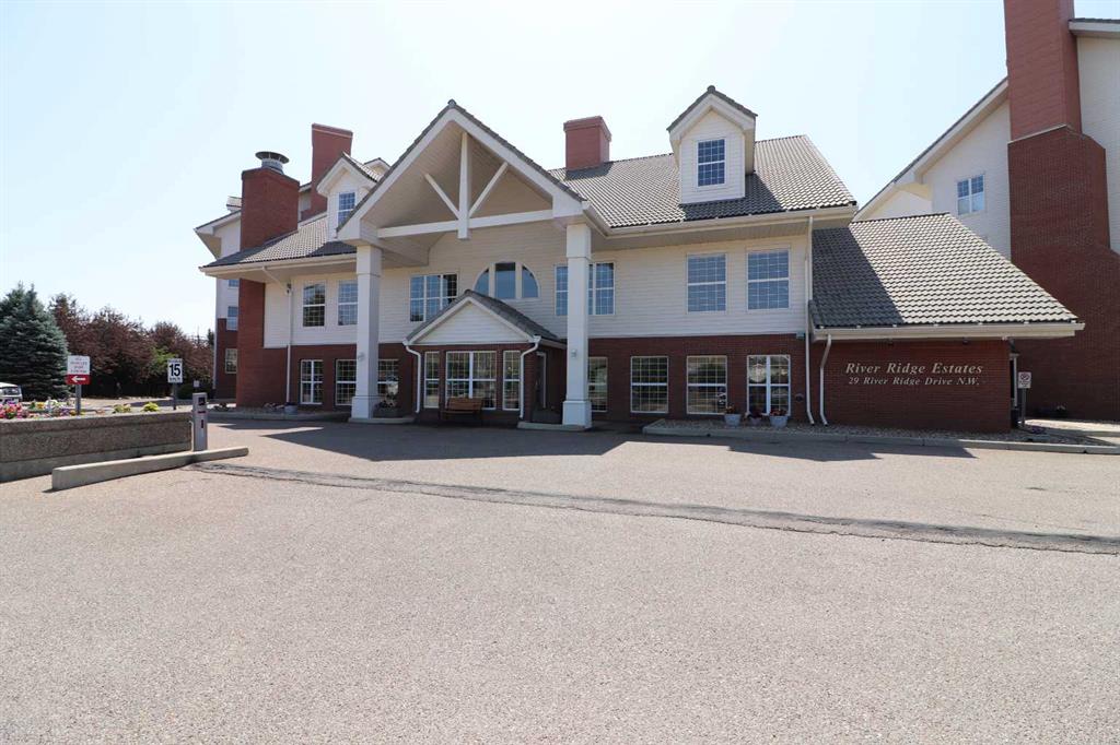 Picture of 408, 29 River Ridge Drive NW, Medicine Hat Real Estate Listing