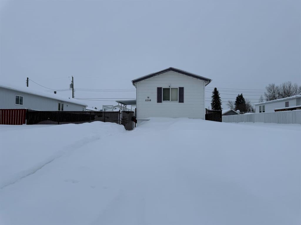 Picture of 5208 52 Avenue , Valleyview Real Estate Listing