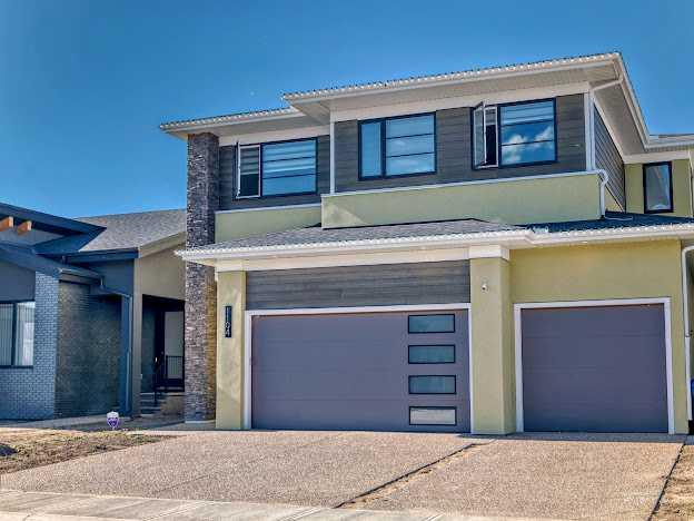 Picture of 1104 Cranbrook Gardens SE, Calgary Real Estate Listing
