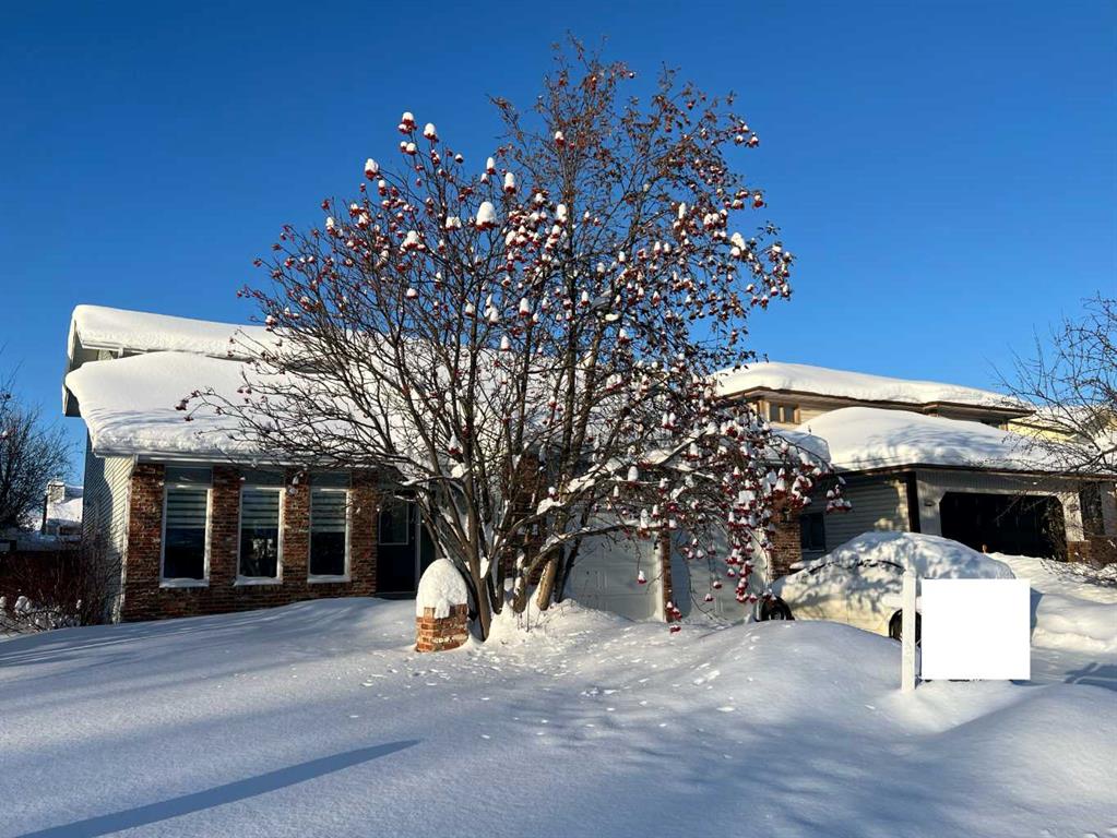 Picture of 272 Ball Place , Fort McMurray Real Estate Listing