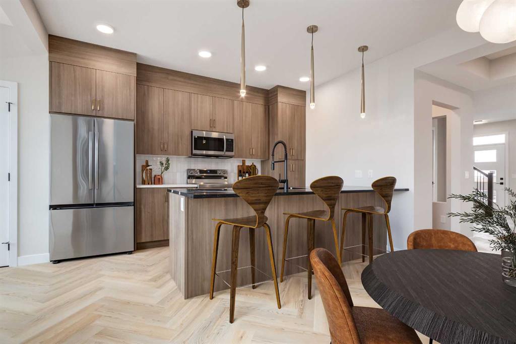 Picture of 470 River Avenue , Cochrane Real Estate Listing