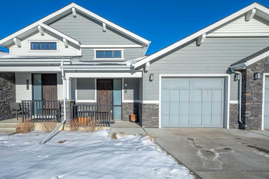 Picture of 12572 Crestmont Boulevard SW, Calgary Real Estate Listing
