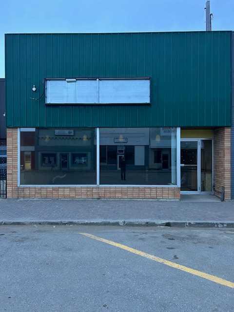 Picture of 5306 48 Avenue , Taber Real Estate Listing