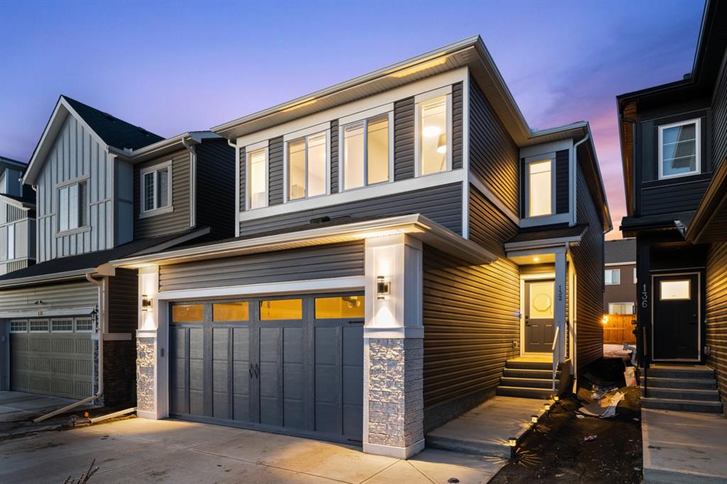 Picture of 132 Carringsby Avenue NW, Calgary Real Estate Listing