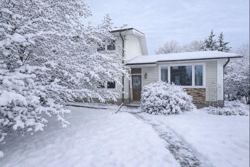 Picture of 5436 53 Avenue , Lacombe Real Estate Listing