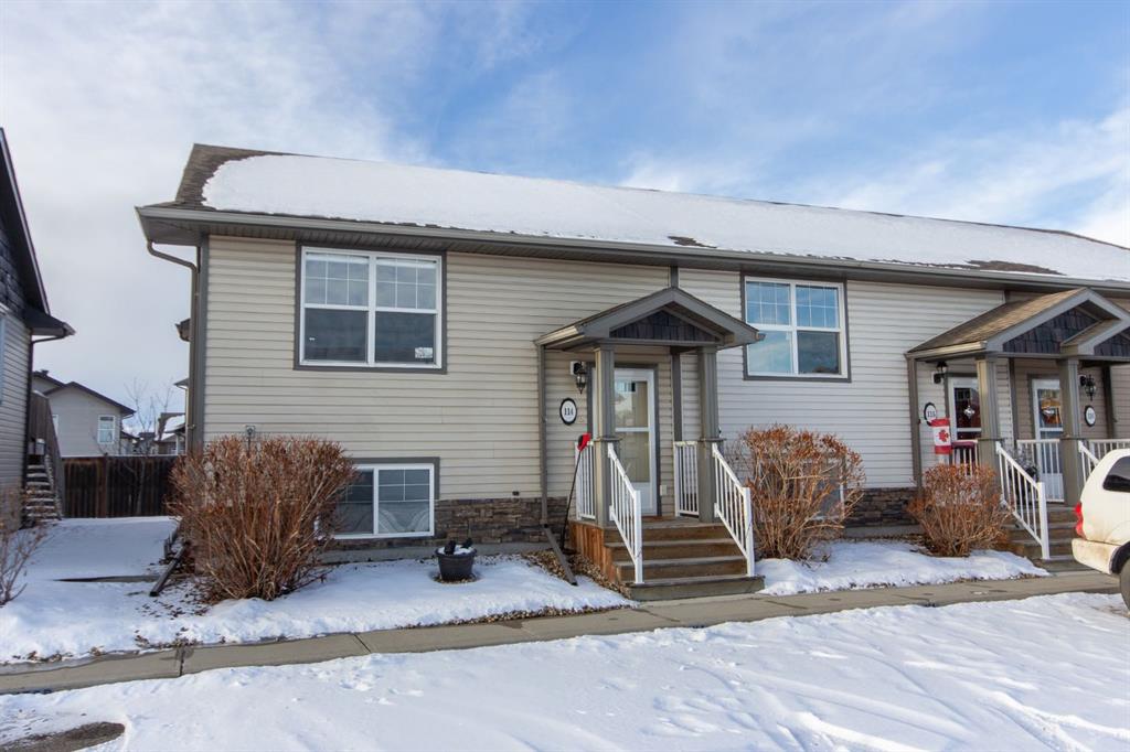 Picture of 114 Redwood Boulevard , Springbrook Real Estate Listing