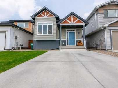 Picture of 2, 898 Greywolf Run N, Lethbridge Real Estate Listing