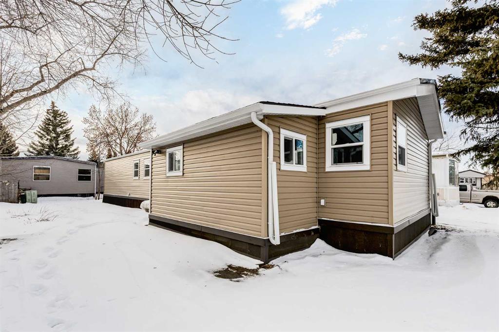 Picture of 56, 6220 17 Avenue SE, Calgary Real Estate Listing
